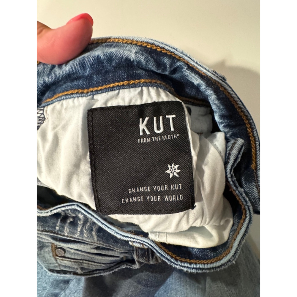 Kut from the Kloth Catherine Boyfriend Jeans, Size 10, Blue - Picture 9 of 10